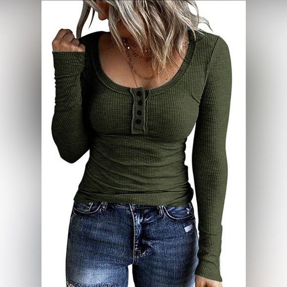 Tops - 2/$25 Olive Green Ribbed Long Sleeve Top NEW XL
